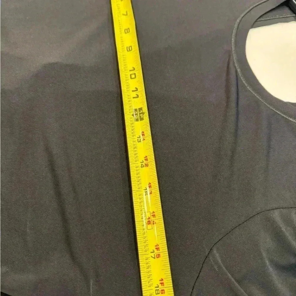 Fabletics Open Back Athletic Performance Tee. Bla… - image 3